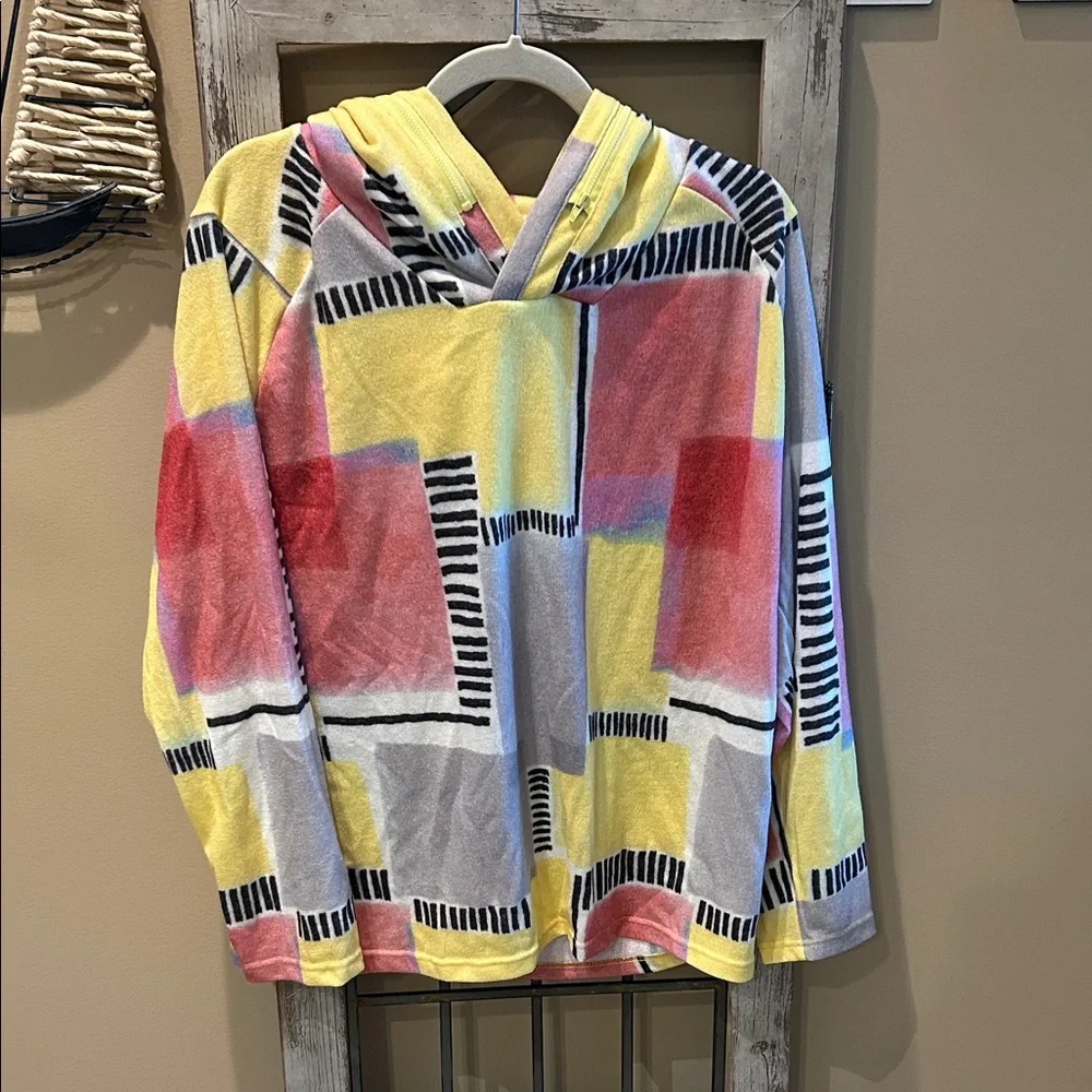 Trisha Tyler Women's Hoodie NWT - Picture 1 of 6